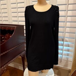 Express Black Long-Sleeve Embellished Shoulder Tunic sz L